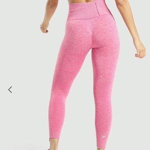 GYMSHARK Vital Rise seamless leggings in pink.